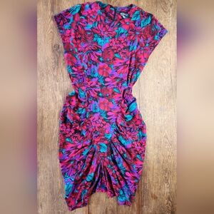 Vintage Modest 80s All That Jazz Floral Dress